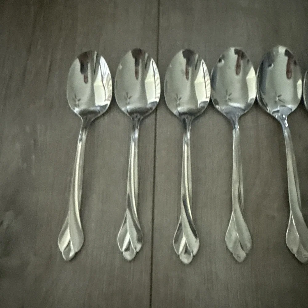 8 Place Oval Soup Spoons Oneida SATIN TRIBECA USA Stainless 6 3/4